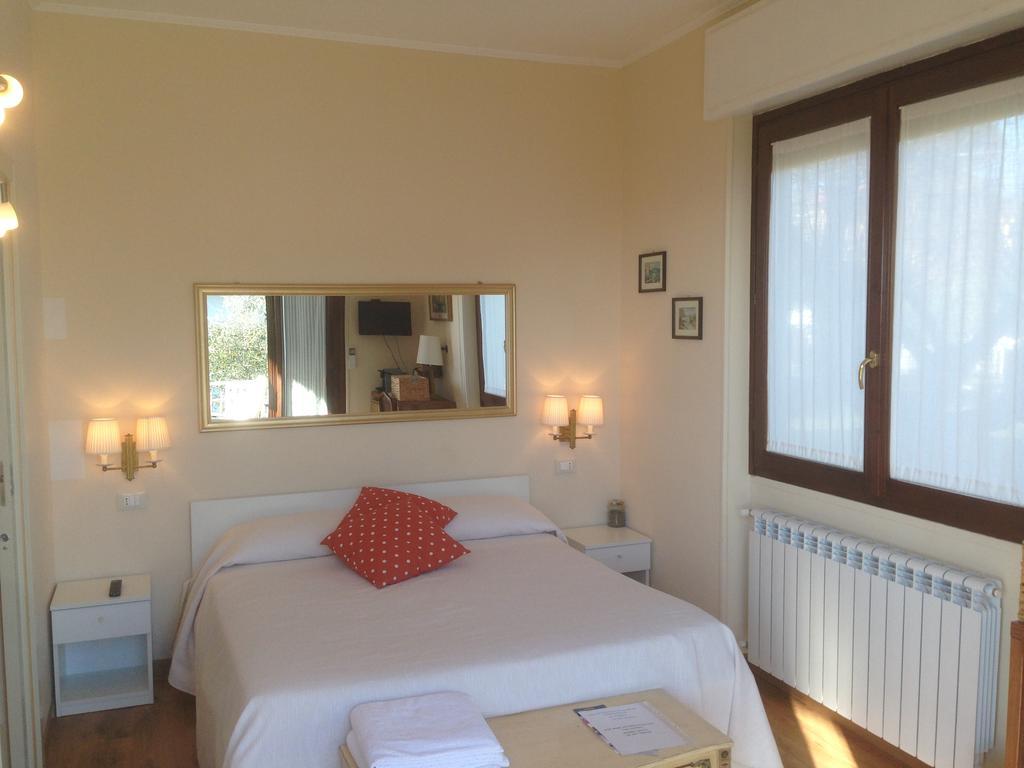 Dal Generale Hotel Moniga del Garda Quarto foto